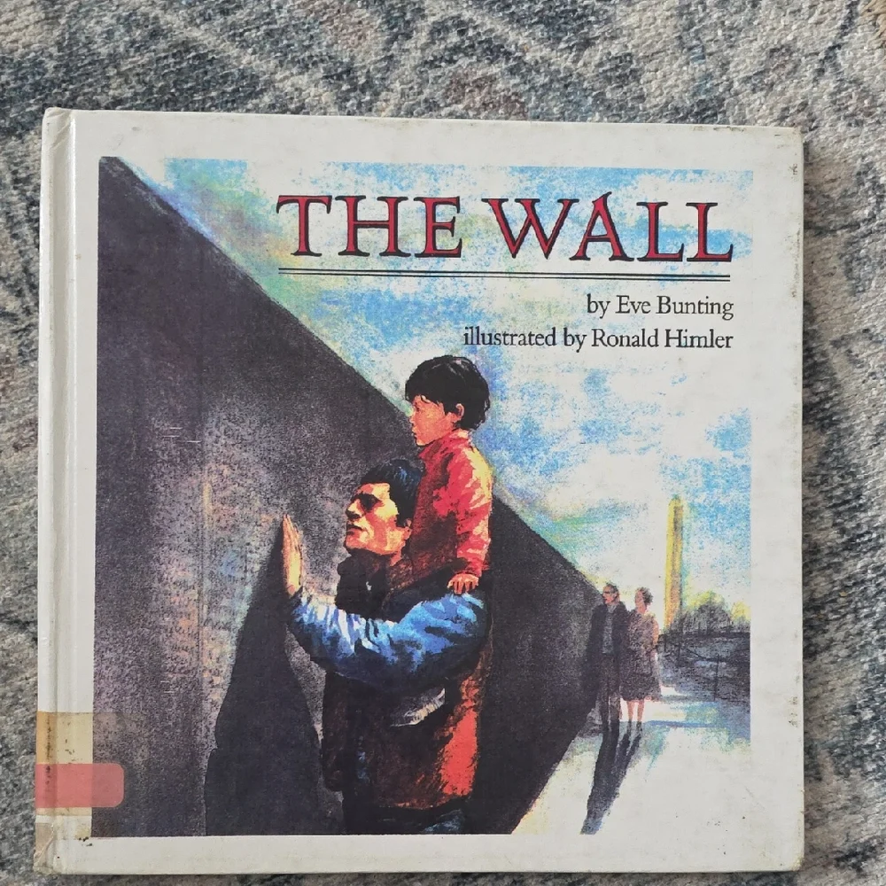 The wall By Eve Bunting
